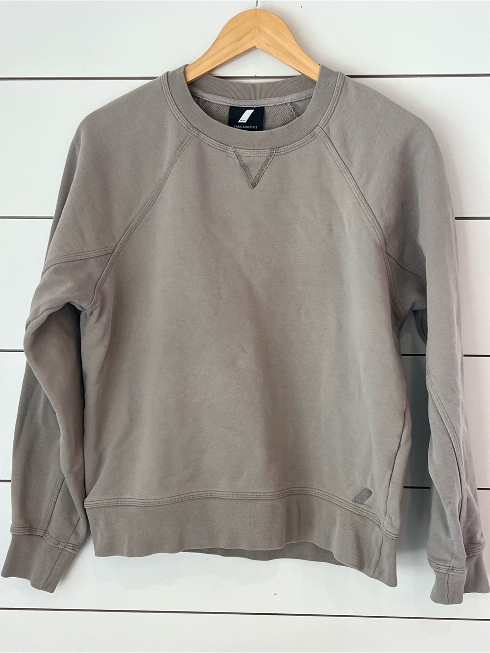 Zara Athletkz Men's Crewneck Sweatshirt